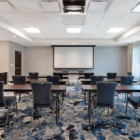 Hampton Inn Livonia Detroit Exterior photo